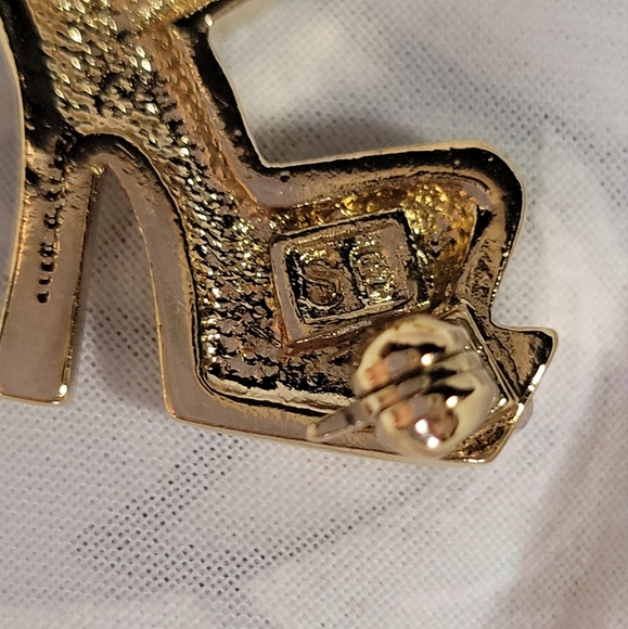 Suzanne Bjontegard brooch - Picture 4 of 7